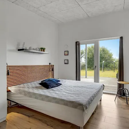 Beautiful Home In Haderslev With Sauna بيت للعطل *