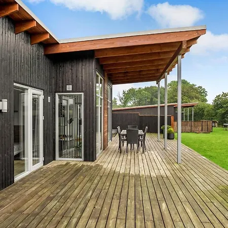 Beautiful Home In Haderslev With Sauna *