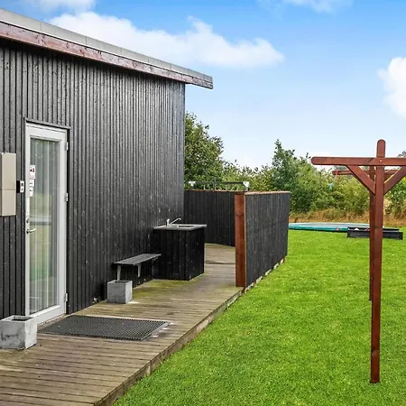 Beautiful Home In Haderslev With Sauna بيت للعطل هادرسليف