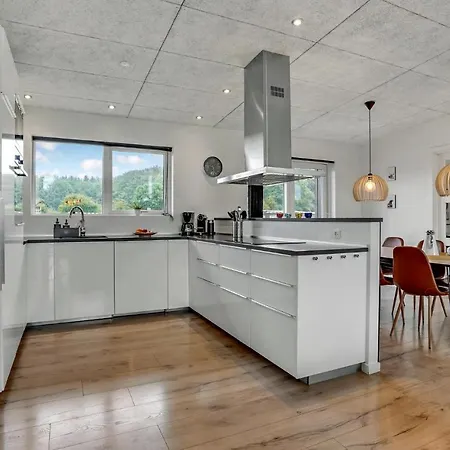 بيت للعطل Beautiful Home In Haderslev With Sauna
